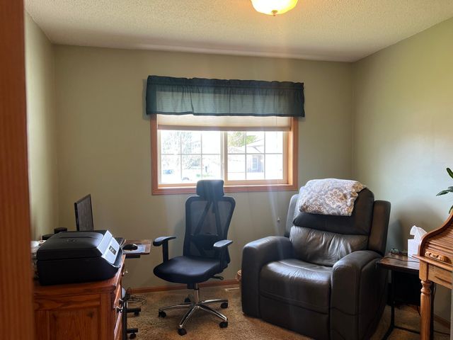 5871 Sandy Drive, Saint Cloud, MN 56303