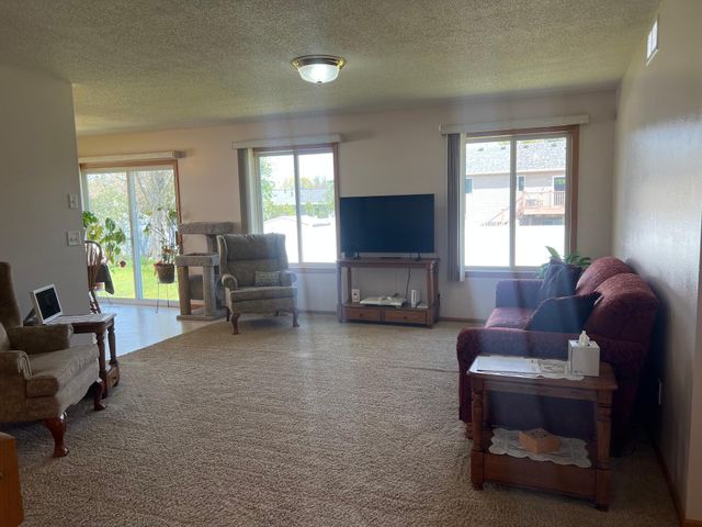 5871 Sandy Drive, Saint Cloud, MN 56303