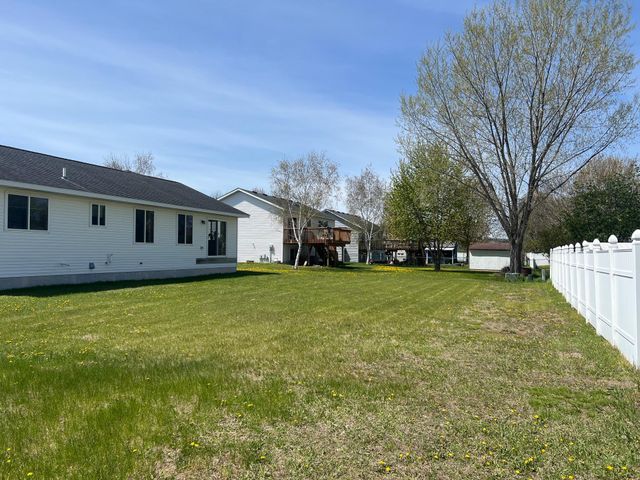 5871 Sandy Drive, Saint Cloud, MN 56303