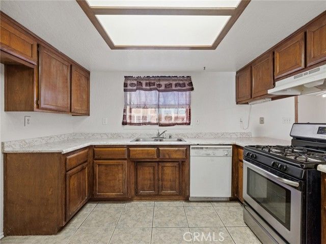 11935 Wapato Road, Apple Valley, CA 92308