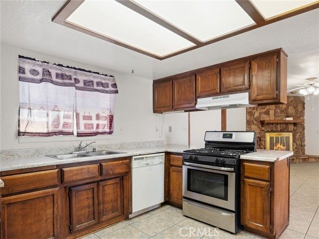 11935 Wapato Road, Apple Valley, CA 92308