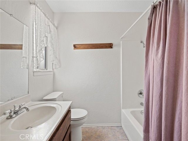 11935 Wapato Road, Apple Valley, CA 92308