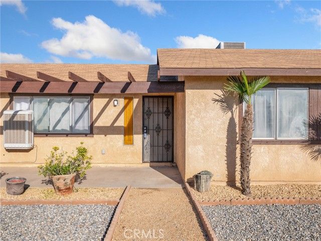 11935 Wapato Road, Apple Valley, CA 92308