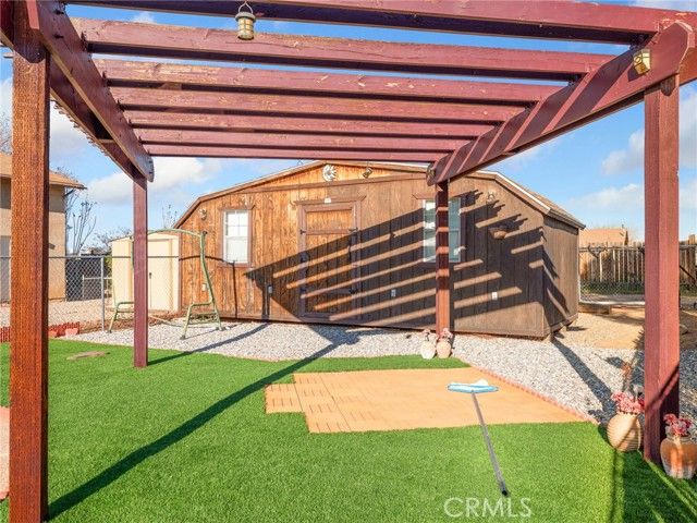 11935 Wapato Road, Apple Valley, CA 92308