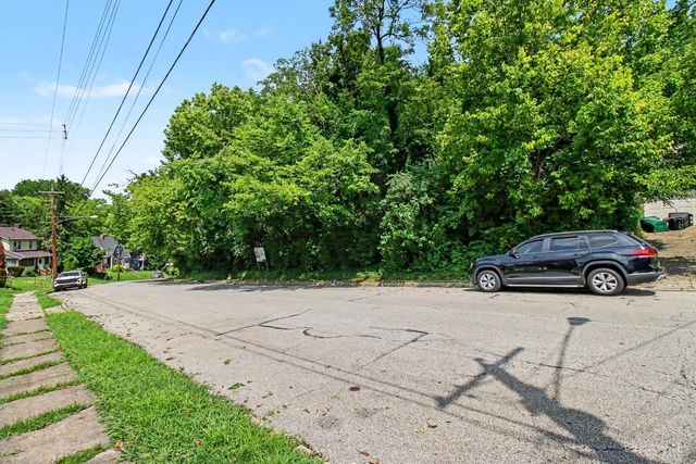 3613 Norwich Avenue, Cincinnati, OH 45220