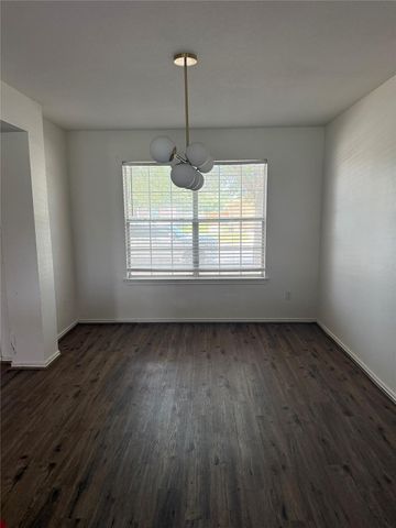113 Outfitter DR, Bastrop, TX 78602