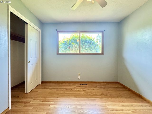 3602 Ne 134TH Ave, Portland, OR 97230