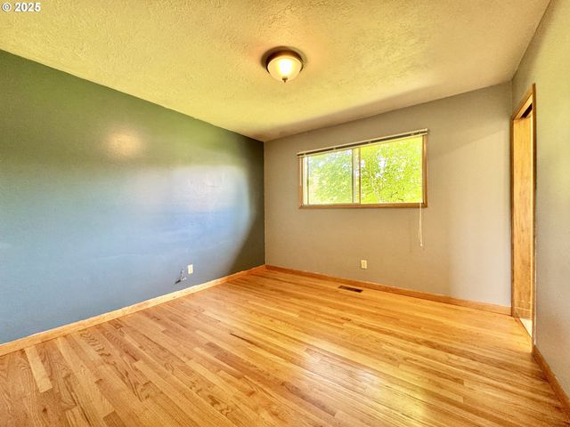 3602 Ne 134TH Ave, Portland, OR 97230