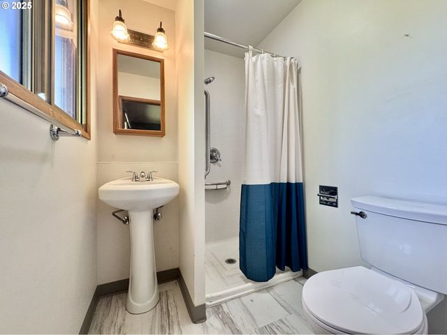 3602 Ne 134TH Ave, Portland, OR 97230