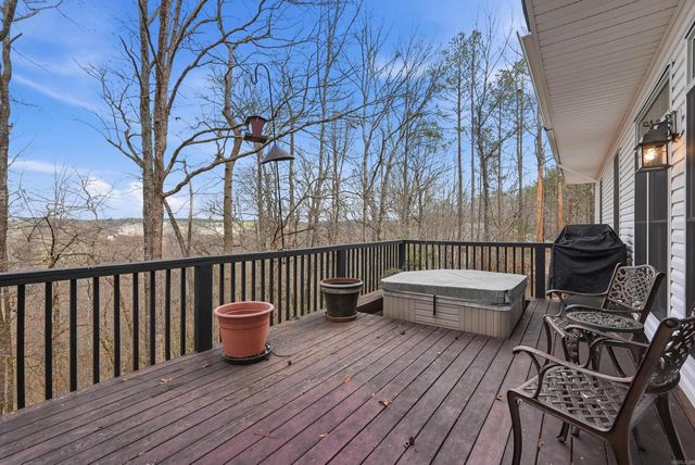 7 Galope Place, Hot Springs Village, AR 71909