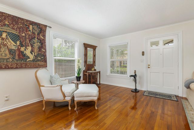 816 Avon Road, West Palm Beach, FL 33401