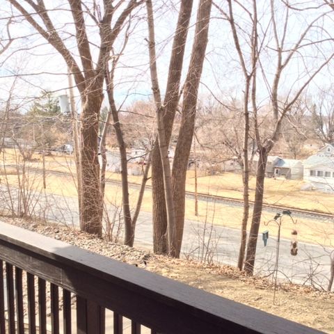 23 Cherry Hill Court 124, Hampton, IL 61244