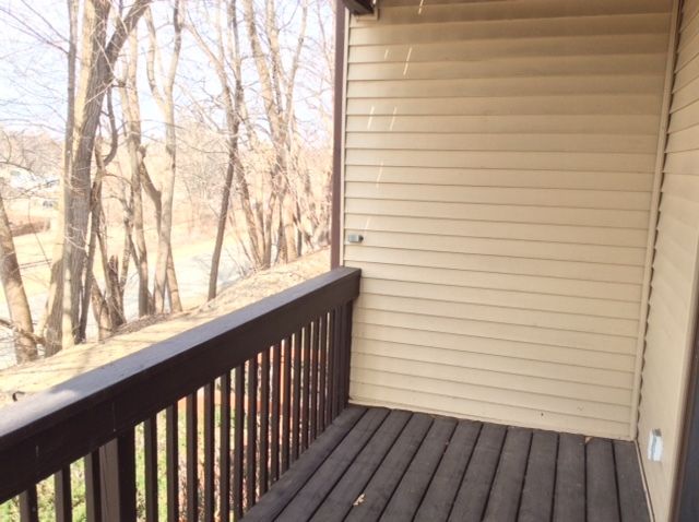 23 Cherry Hill Court 124, Hampton, IL 61244