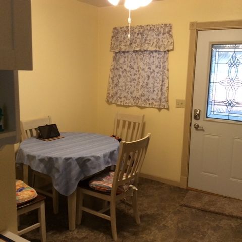 23 Cherry Hill Court 124, Hampton, IL 61244