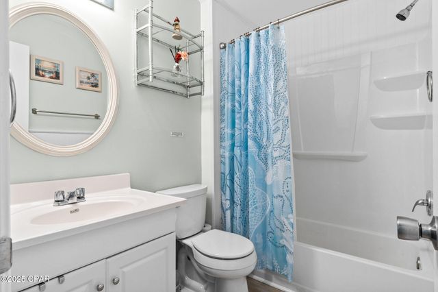 6215 Thomas Drive 101, Panama City Beach, FL 32408