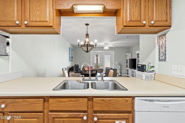 6215 Thomas Drive 101, Panama City Beach, FL 32408