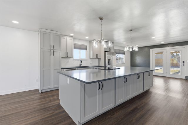 609 W Indian Creek Drive, Grand Junction, CO 81506