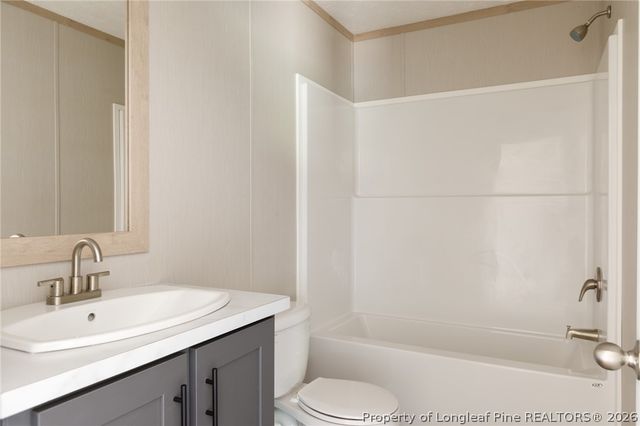 389 Corner Oaks Drive, St Pauls, NC 28384