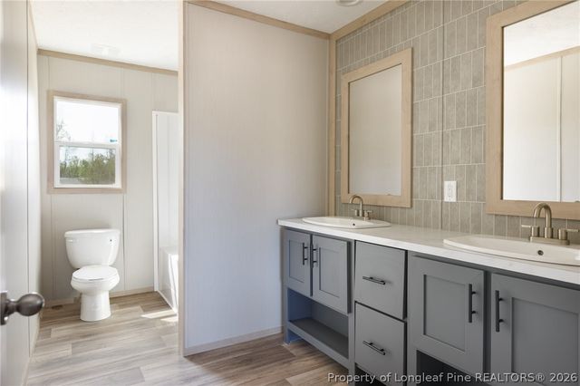 389 Corner Oaks Drive, St Pauls, NC 28384