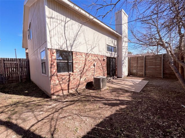 2432 Centaurus Drive, Garland, TX 75044