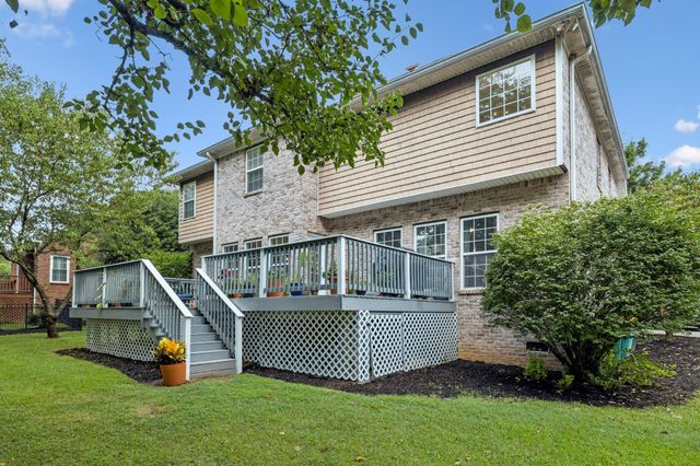 1617 Fair House Rd, Spring Hill, TN 37174