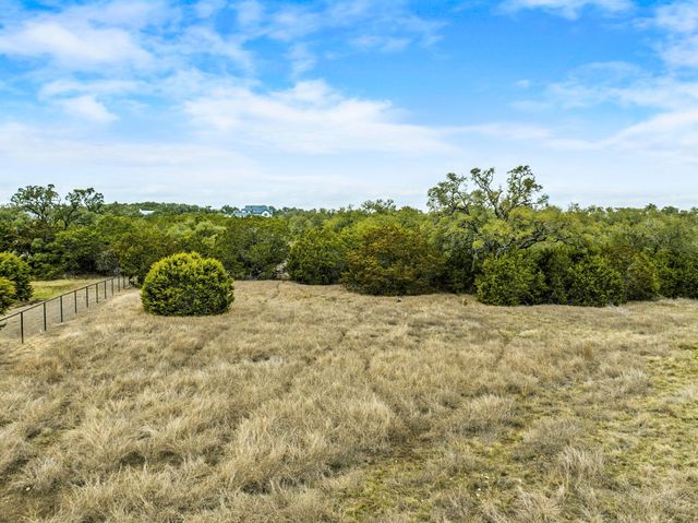 1718 Paradise PKWY, Canyon Lake, TX 78133