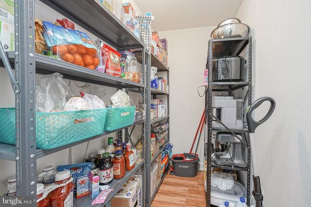 176 COLUMBIA AVE, West Deptford, NJ 08086