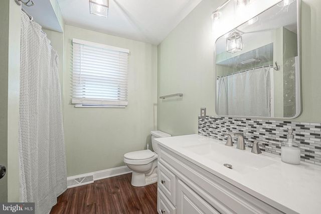 176 COLUMBIA AVE, West Deptford, NJ 08086