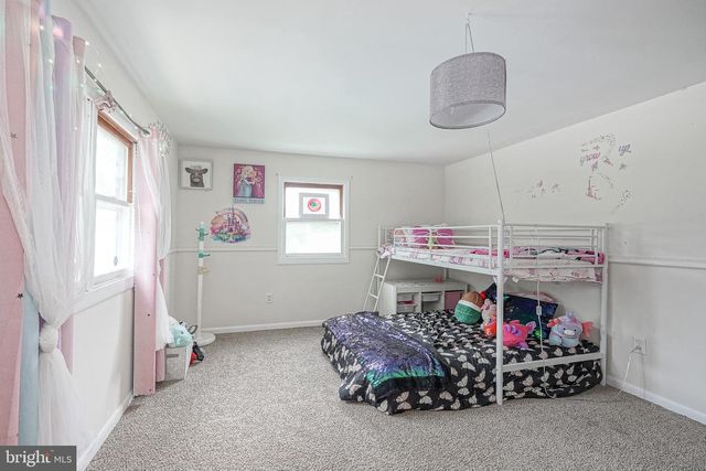 176 COLUMBIA AVE, West Deptford, NJ 08086