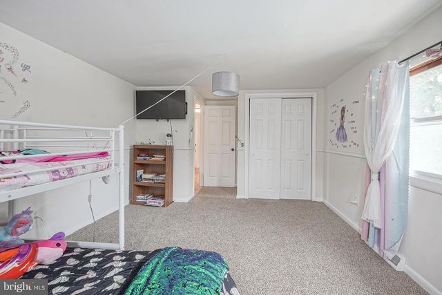 176 COLUMBIA AVE, West Deptford, NJ 08086