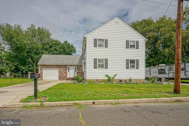 176 COLUMBIA AVE, West Deptford, NJ 08086