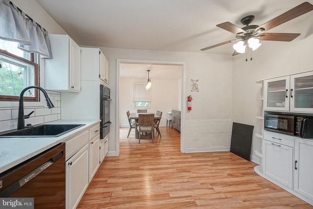 176 COLUMBIA AVE, West Deptford, NJ 08086