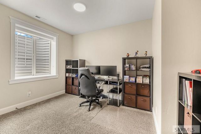 11865 S Legacy Lane, Idaho Falls, ID 83404