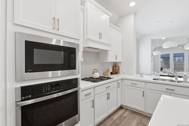 9923 Heeler Hand, San Antonio, TX 78254