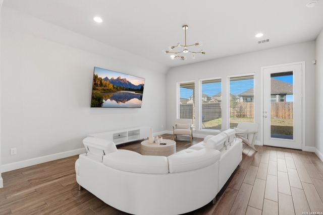 9923 Heeler Hand, San Antonio, TX 78254