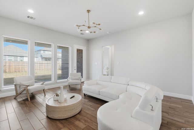 9923 Heeler Hand, San Antonio, TX 78254