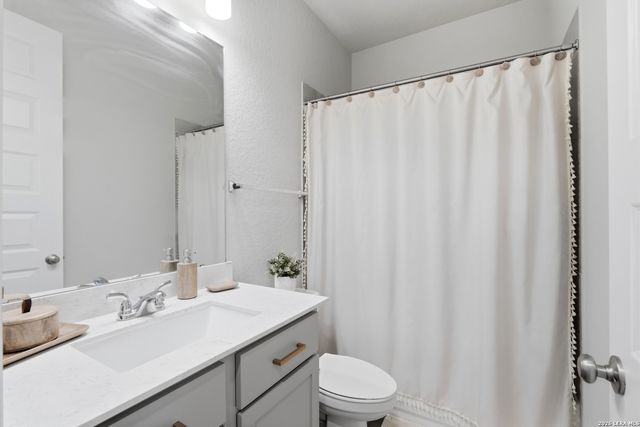 9923 Heeler Hand, San Antonio, TX 78254