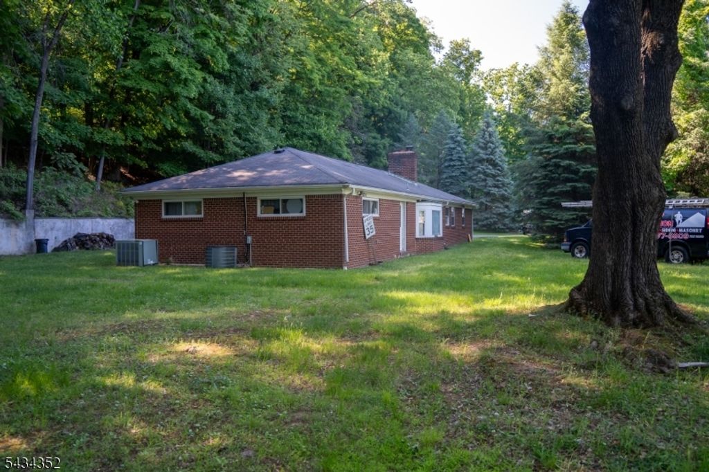 45 Peters Ln, North Haledon Boro, NJ 07508 — photo 4