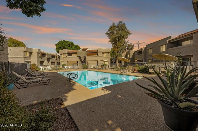 4444 E Paradise Village Parkway N 201, Phoenix, AZ 85032
