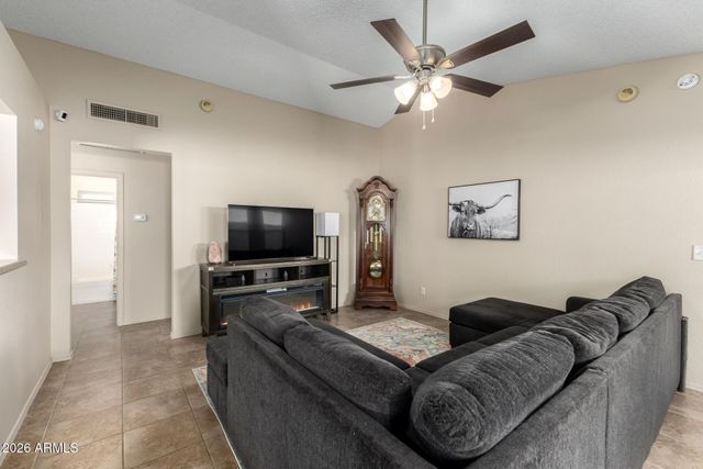 8840 W MORNINGSIDE Drive, Peoria, AZ 85382