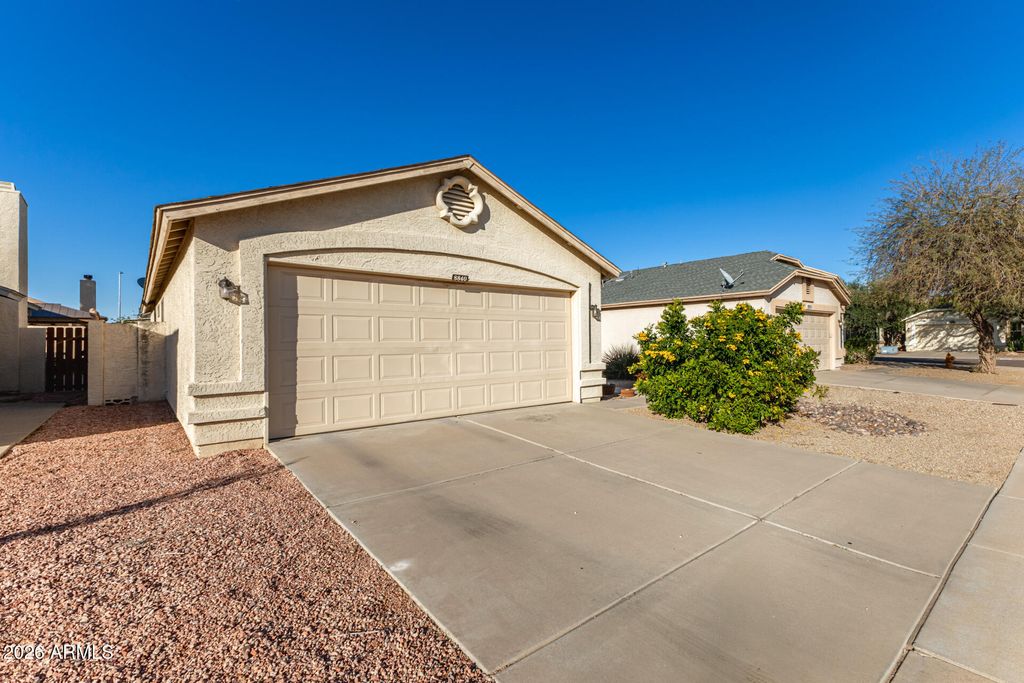 8840 W MORNINGSIDE Drive, Peoria, AZ 85382