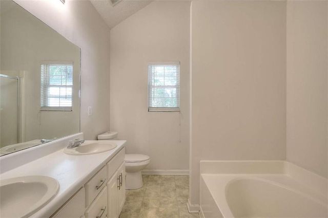 1022 Carriage Way, Loganville, GA 30052