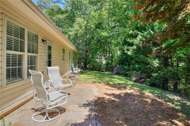 1022 Carriage Way, Loganville, GA 30052