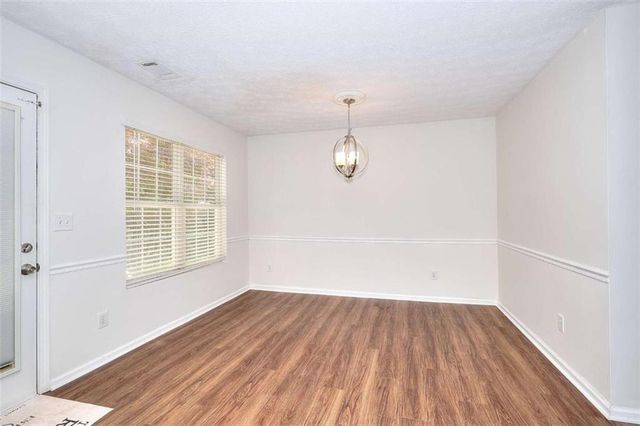 1022 Carriage Way, Loganville, GA 30052