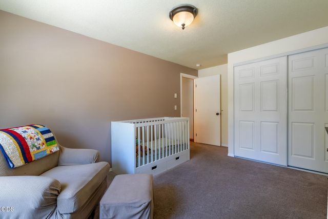 55219 Lazy River Drive, Bend, OR 97707