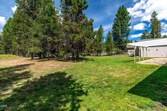 55219 Lazy River Drive, Bend, OR 97707