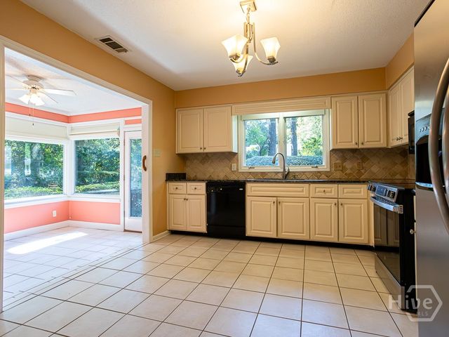 262 Wiley Bottom Road, Savannah, GA 31411