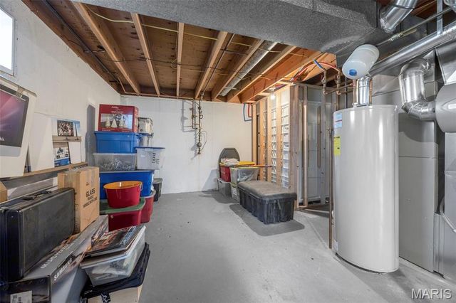 13172 Greenbough Drive, St Louis, MO 63146