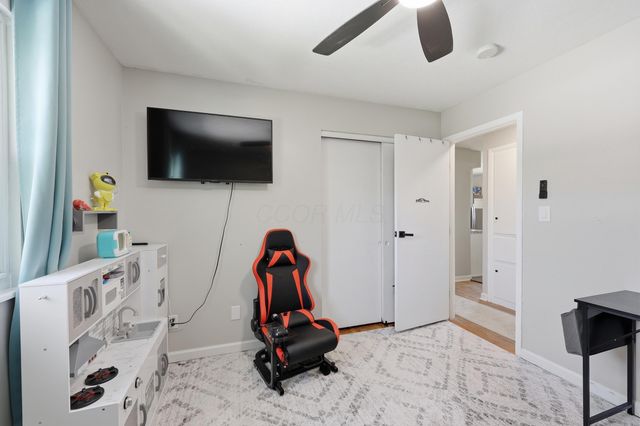 6097 Karl Road, Columbus, OH 43229