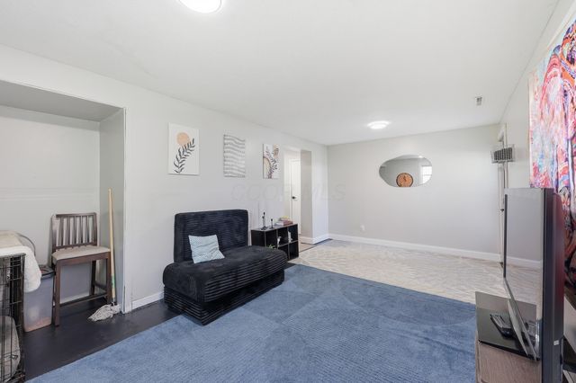6097 Karl Road, Columbus, OH 43229